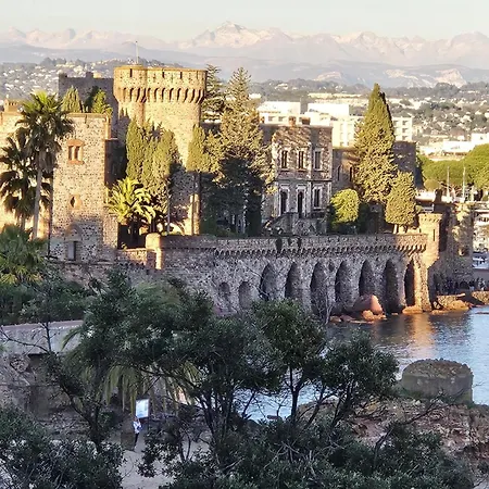 L'islette Du Riou * Mandelieu